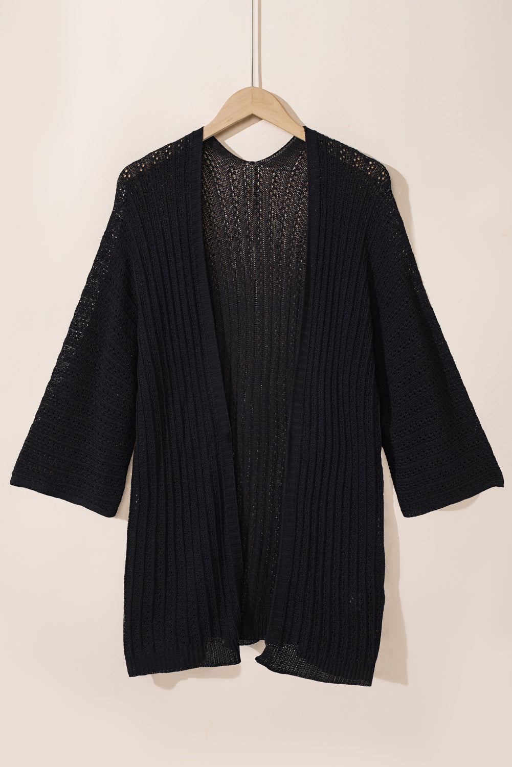 Cardigan léger kimono noir en tricot ajouré