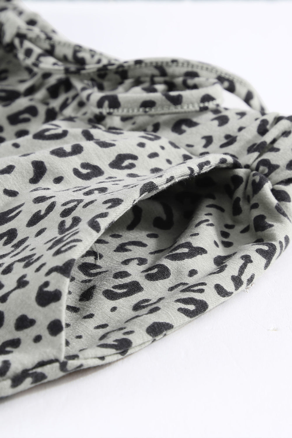 Joggers de leopardo caqui Breezy