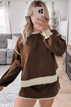 Coffee -colored coat -colored sweater set *