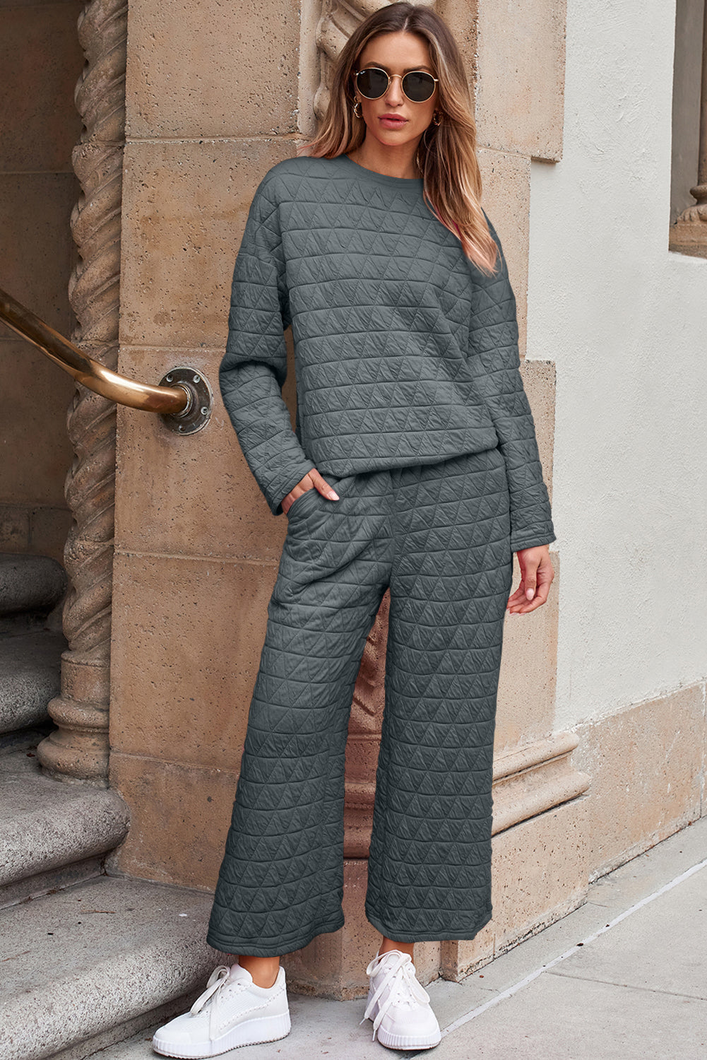 Dark gray plain quilted sweater and pants outfit