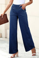 Distlected relaxed jeans with a right leg and washed -out blue veil