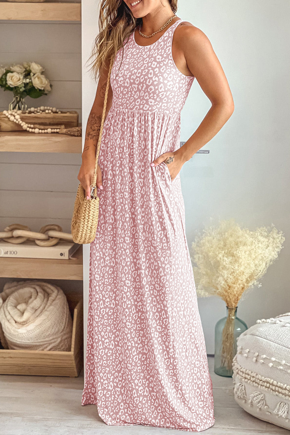 Robe longue sans manches à poches et imprimé léopard rose