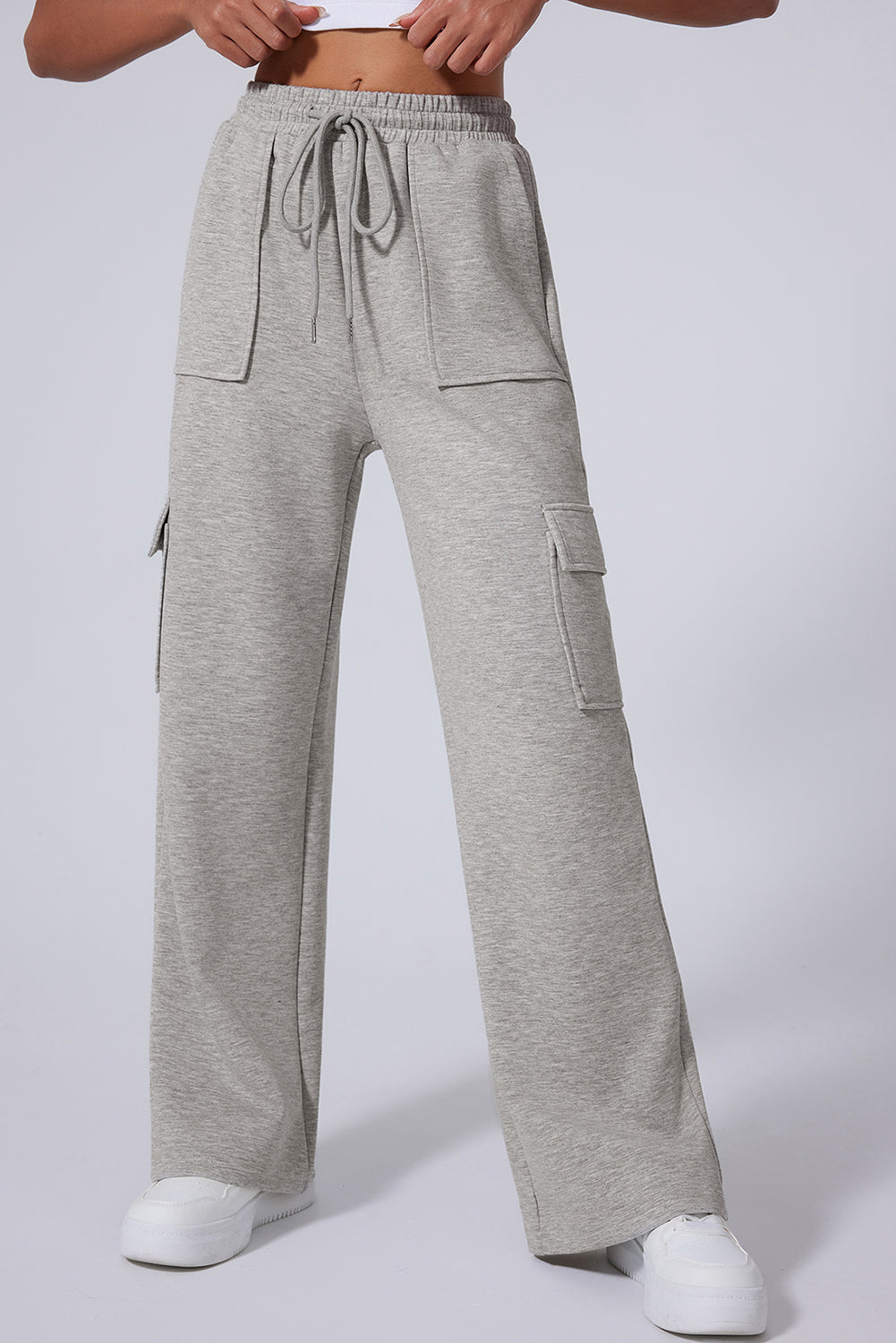 Large and multi-pocket drive pants with high light gray high-gray lace-up lace-ups