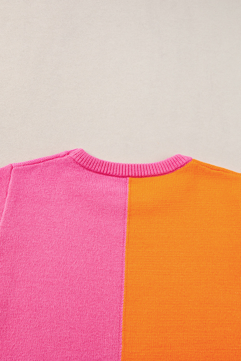 Haut pull à manches courtes en tricot color block Flamingo 2 tons