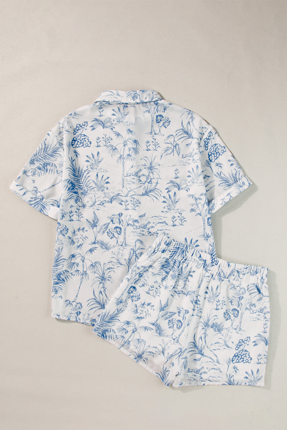 Ensemble chemise à manches courtes et short à fleurs bleu ciel-A WOMAN WE LOVE