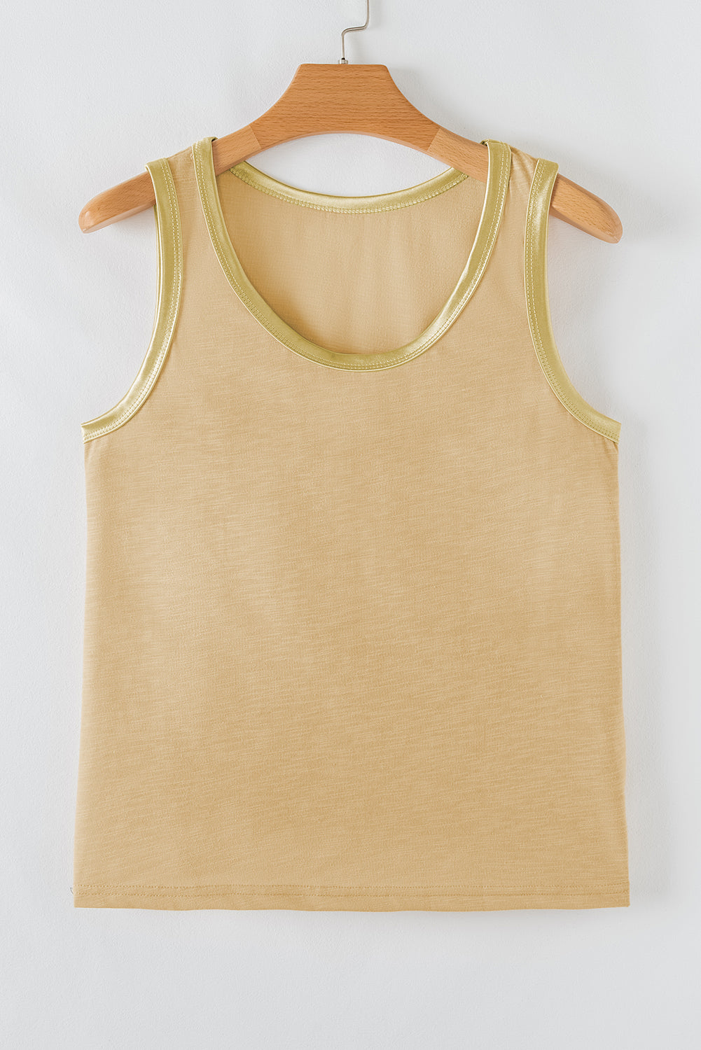 Glamor tank top with shiny metal edge *
