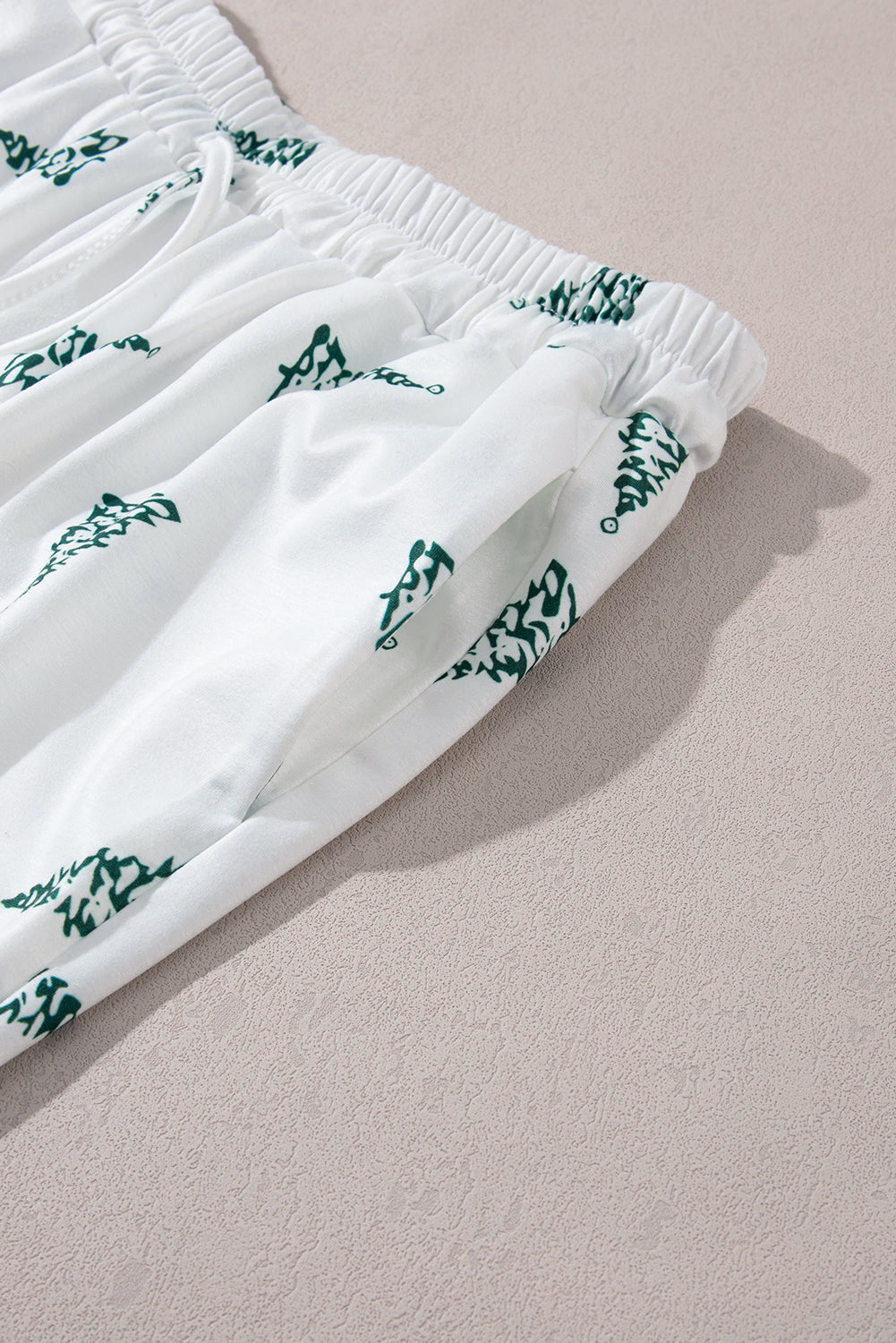 Ensemble détente avec t-shirt et pantalon *-A WOMAN WE LOVE