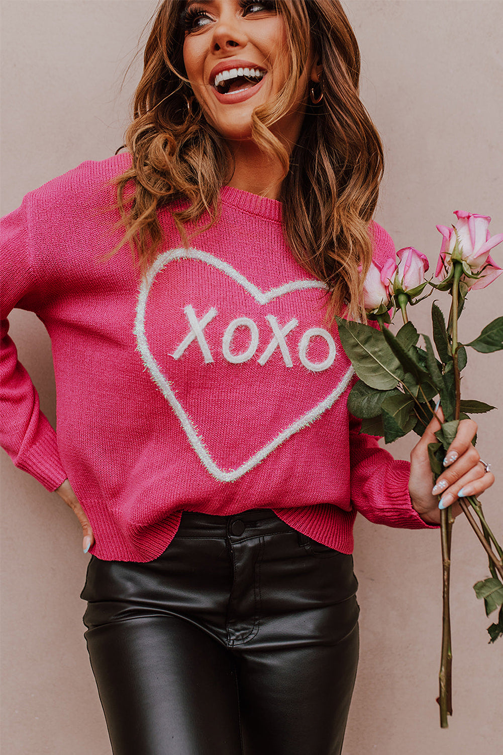 Rose Herz Xoxo Muster Drop Schulterrippenstrickpullover