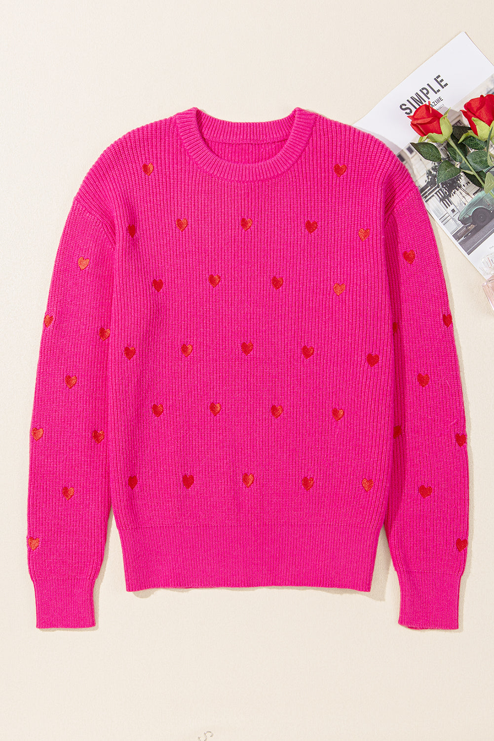 Pull à col rond et épaules tombantes en forme de cœur rose rouge