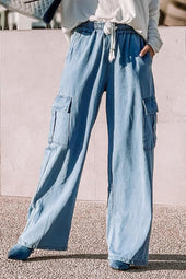 Large leg blue jeans and high waist cargo pocket with tightening cord