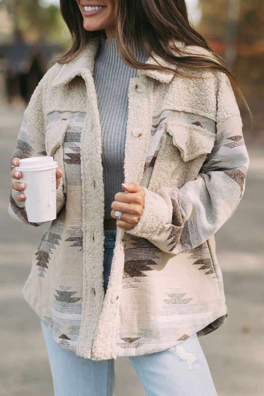 Manteau kaki avec poche à rabat boutonné et imprimé aztèque occidental