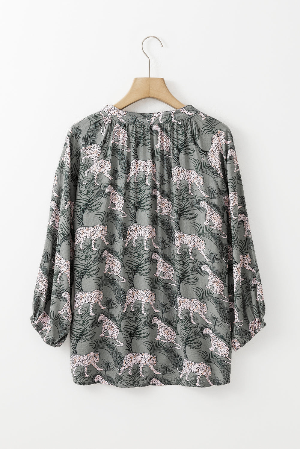 Mist Green Wild Cheetah Imprime-mi-manche Shirt