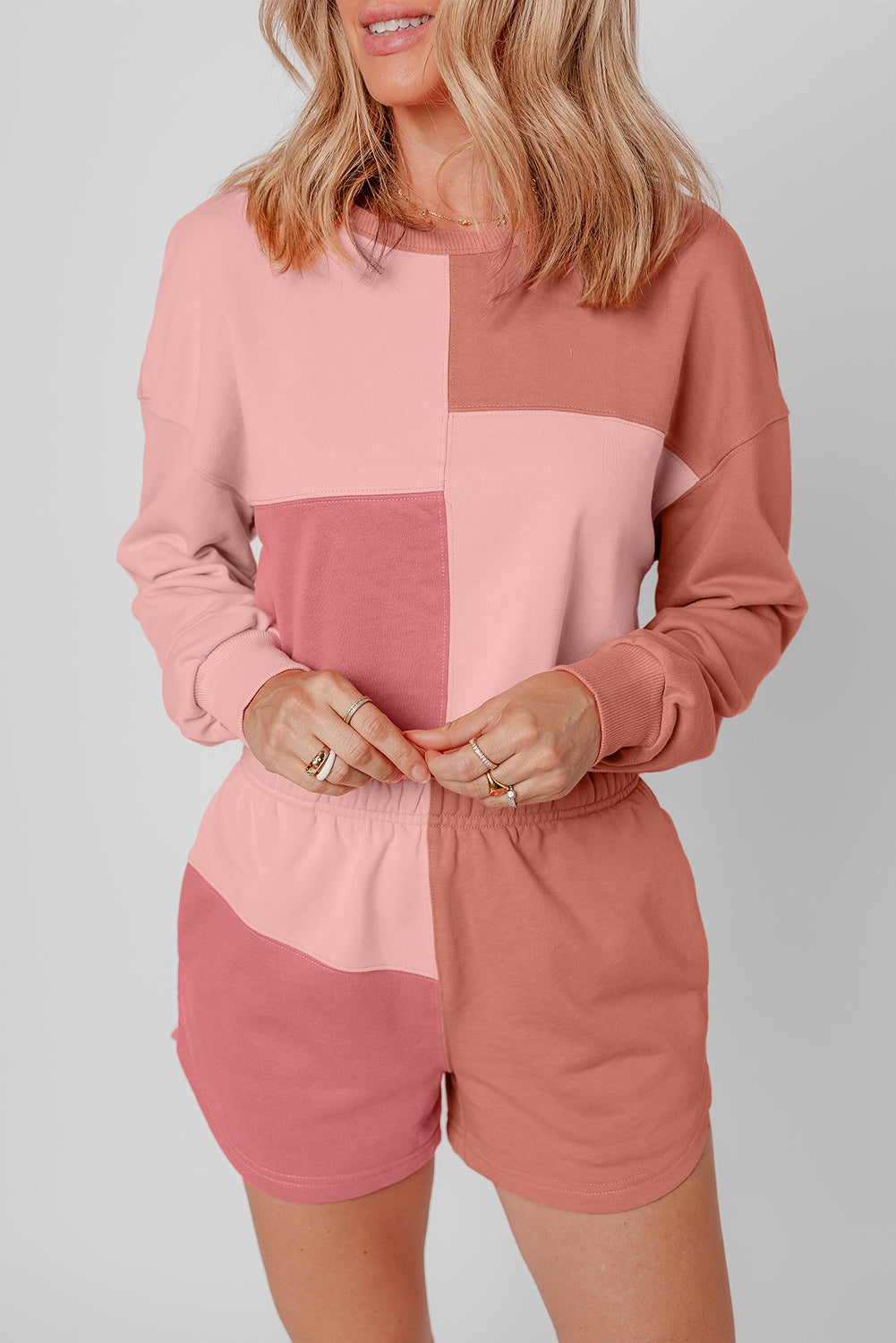 Peach Blossom Color Block Patchwork Long Sleeve Shorts Outfit