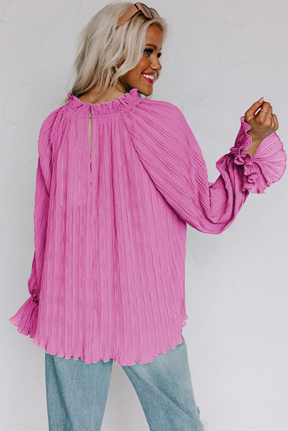 Blusa de manga larga con manga larga con manga larga de color rosa plisado