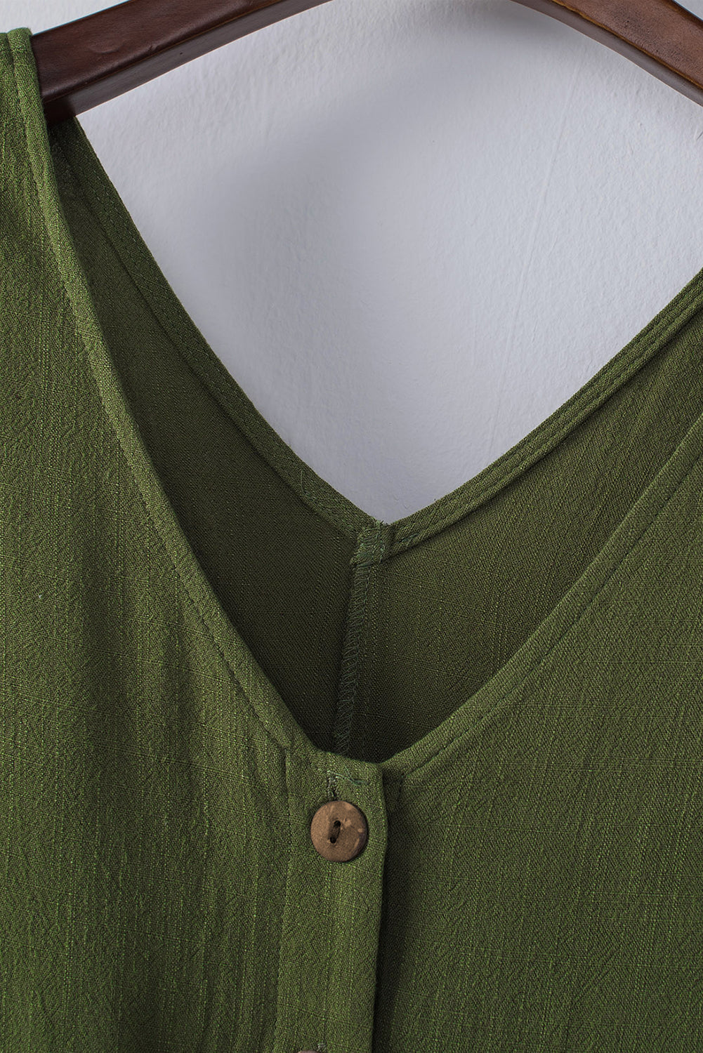 Bottone verde a V Neck Ganper con cintura