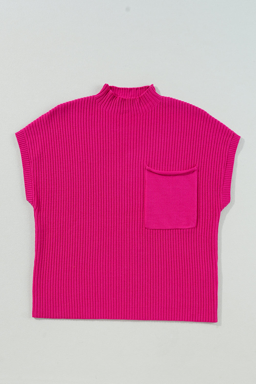 Rose Red Patch Pocket Rippes Stricker Kurzarmpullover