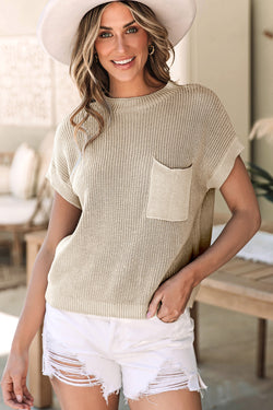 Pale khaki sweater with short sleeve and pocket pocket