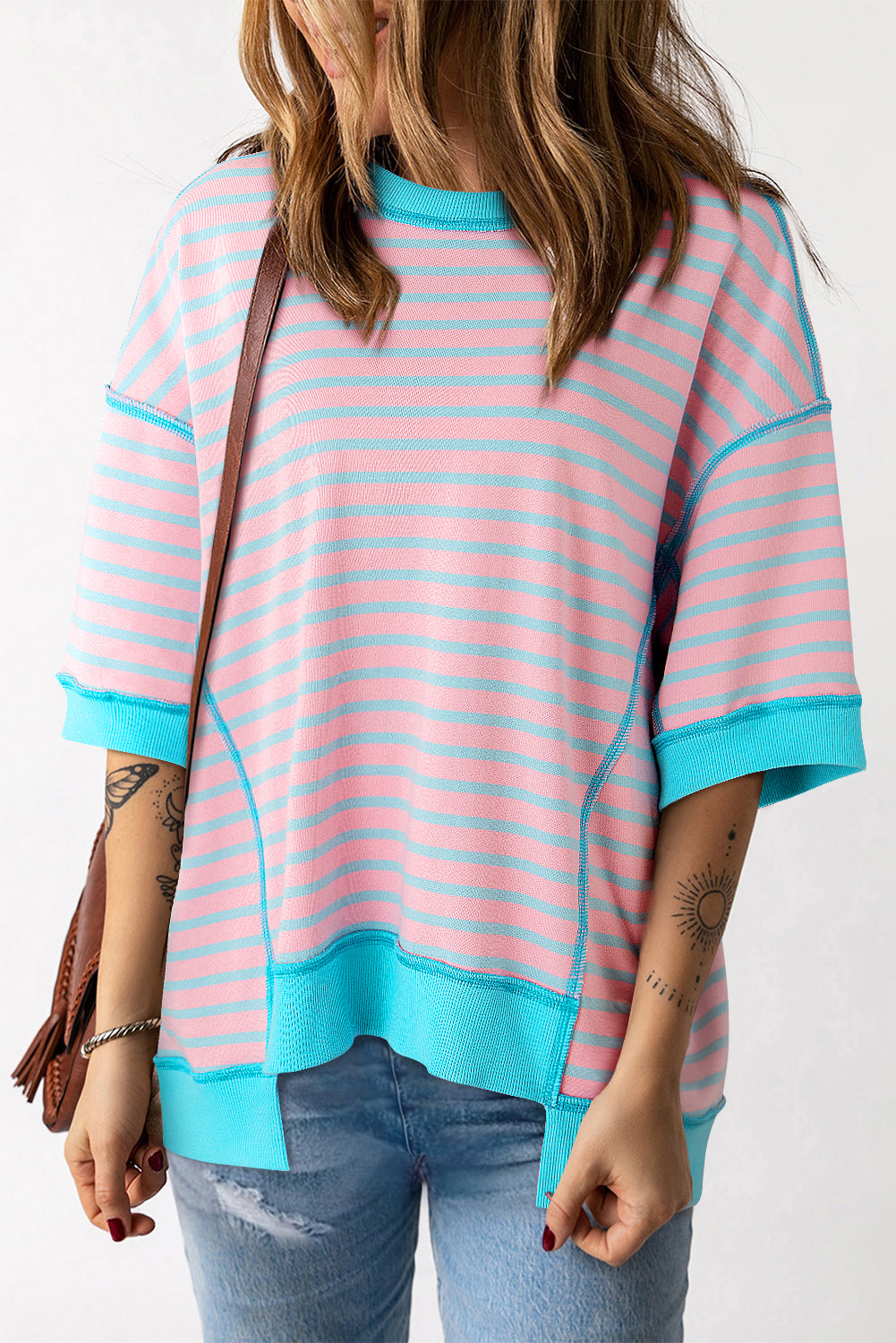T-shirt up and down with pink stripes, oversized, contrasting border, exposed seams