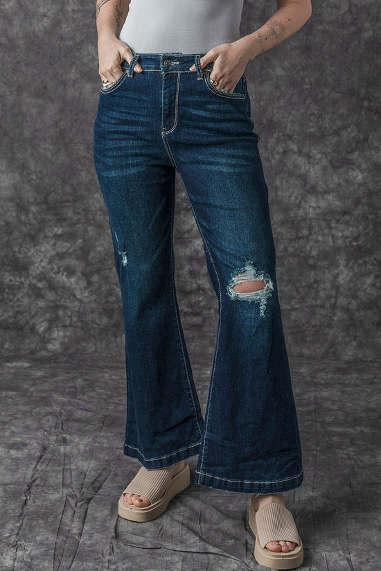 High -waisted jeans torn high and blue sarcelle blue bell real