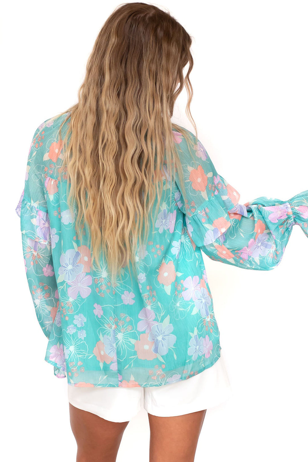 Blouse à manches bouffées à cou de cou floral bleu ciel