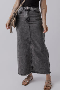 Dark gray long waist skirt with raw hem and slot in the back