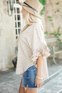 Khaki loose blouse with fluffed sleeves and Dolman