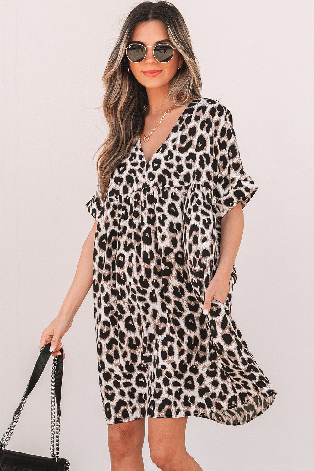 Khaki mini-Robe with Guépard print *