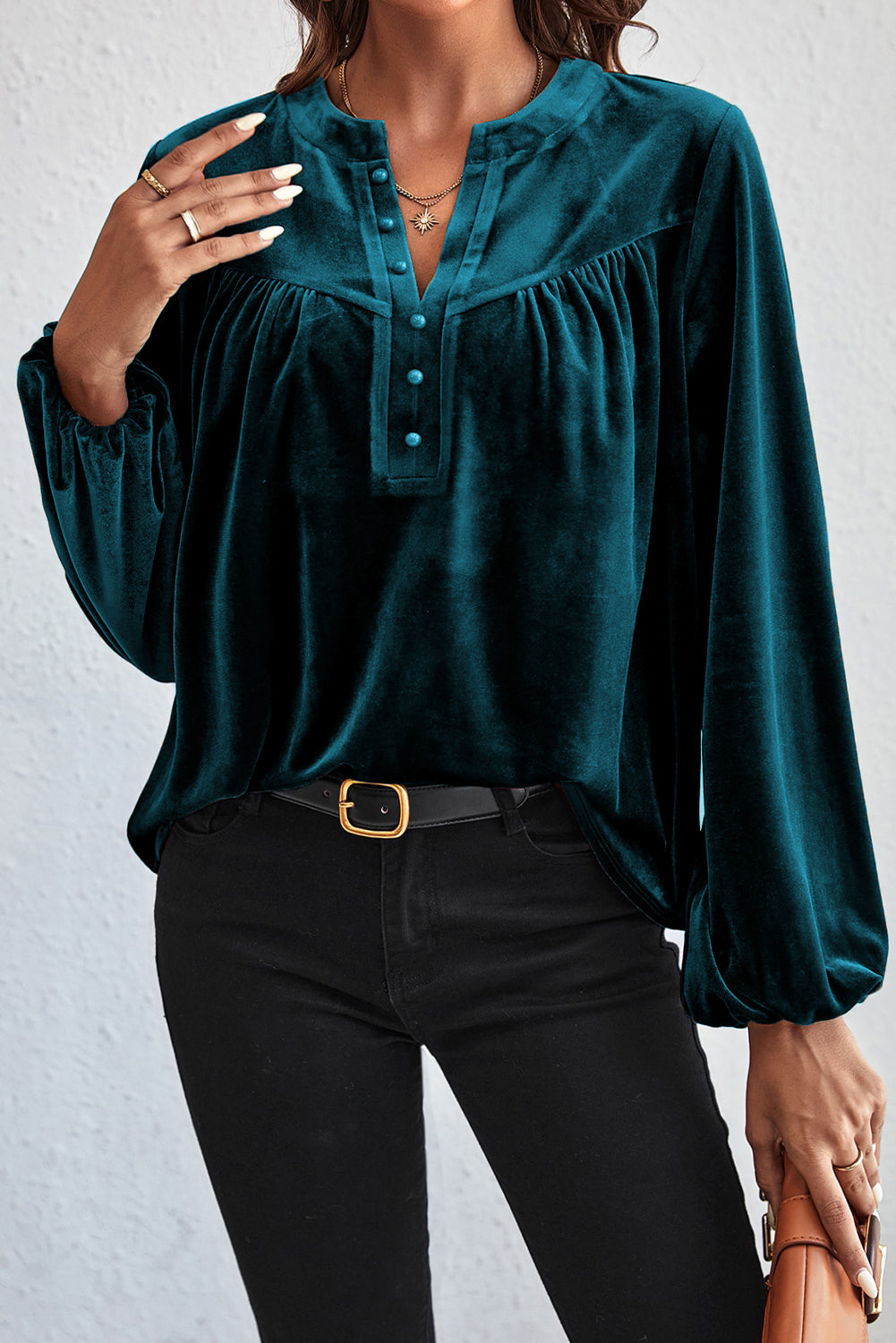 Skobeloff Lantern Manga Split Split V Neck Velvet Top