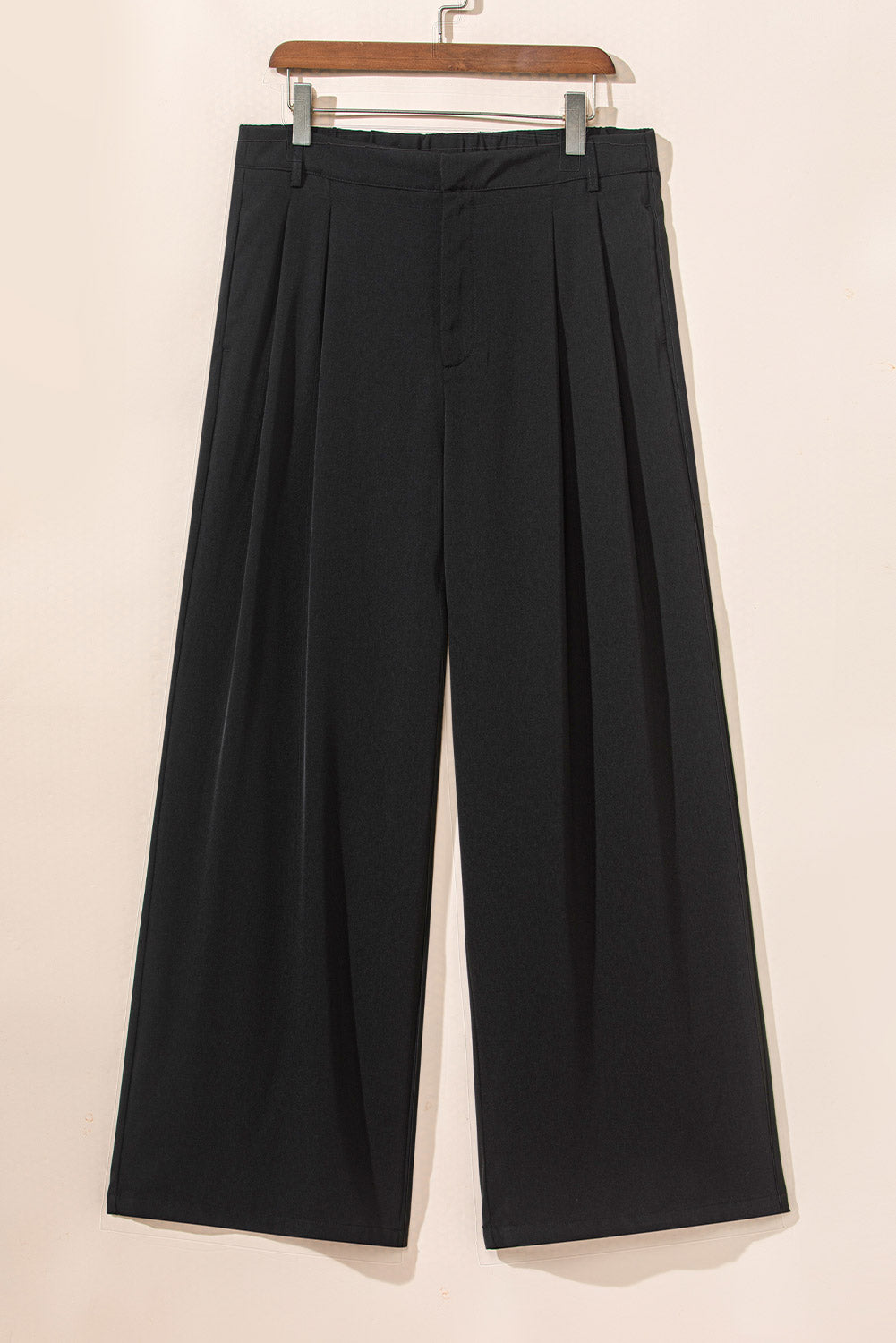 Elegant black pleated wide leg pants