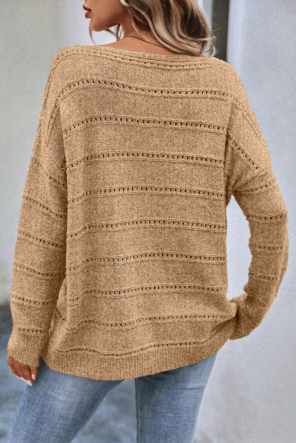 Blasse Khaki -Bootshalsnacken -Schulter -Pointelle -Strickpullover