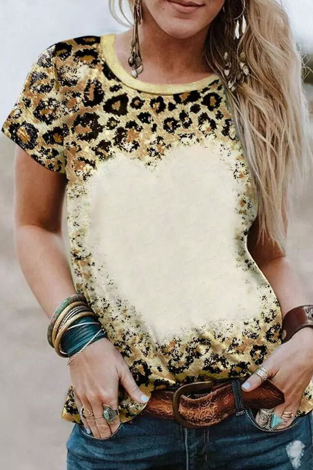 Leopard bleichte O-Neck-T-Shirt