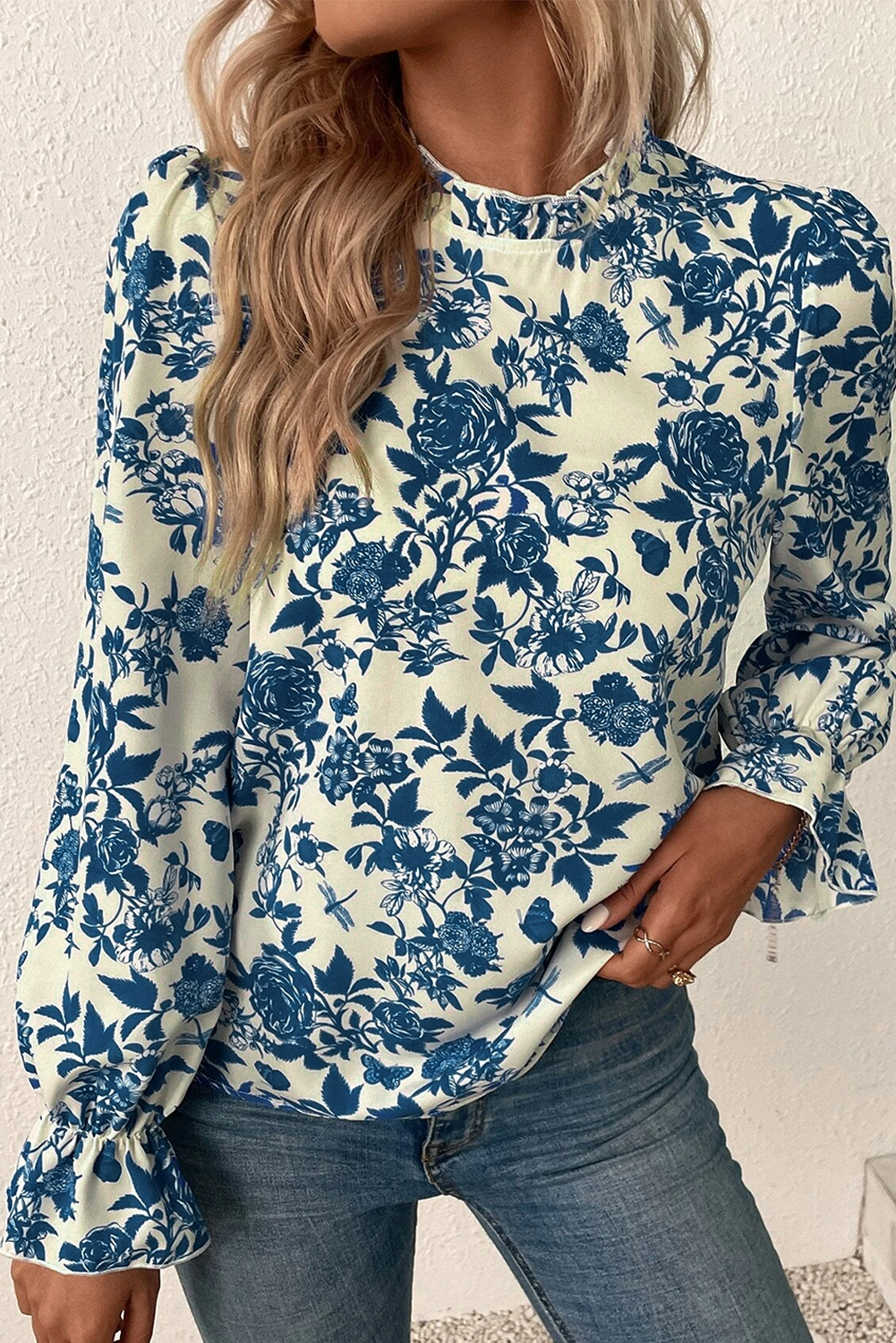 Blusa trasera de manga de flujo de estampado floral azul cielo blusa trasera