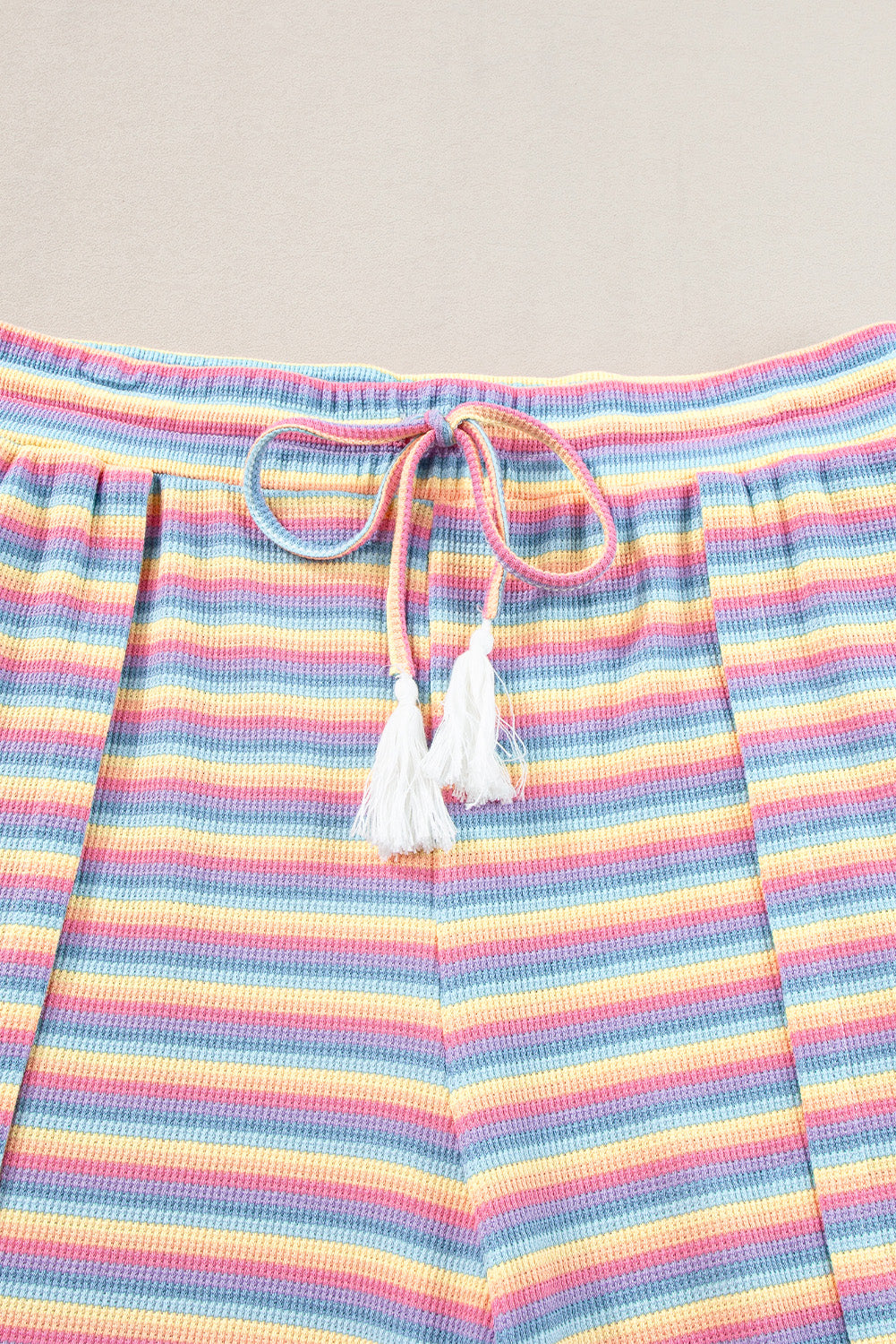 Pantaloni a gamba a stringa arcobaleno a strisce rosa