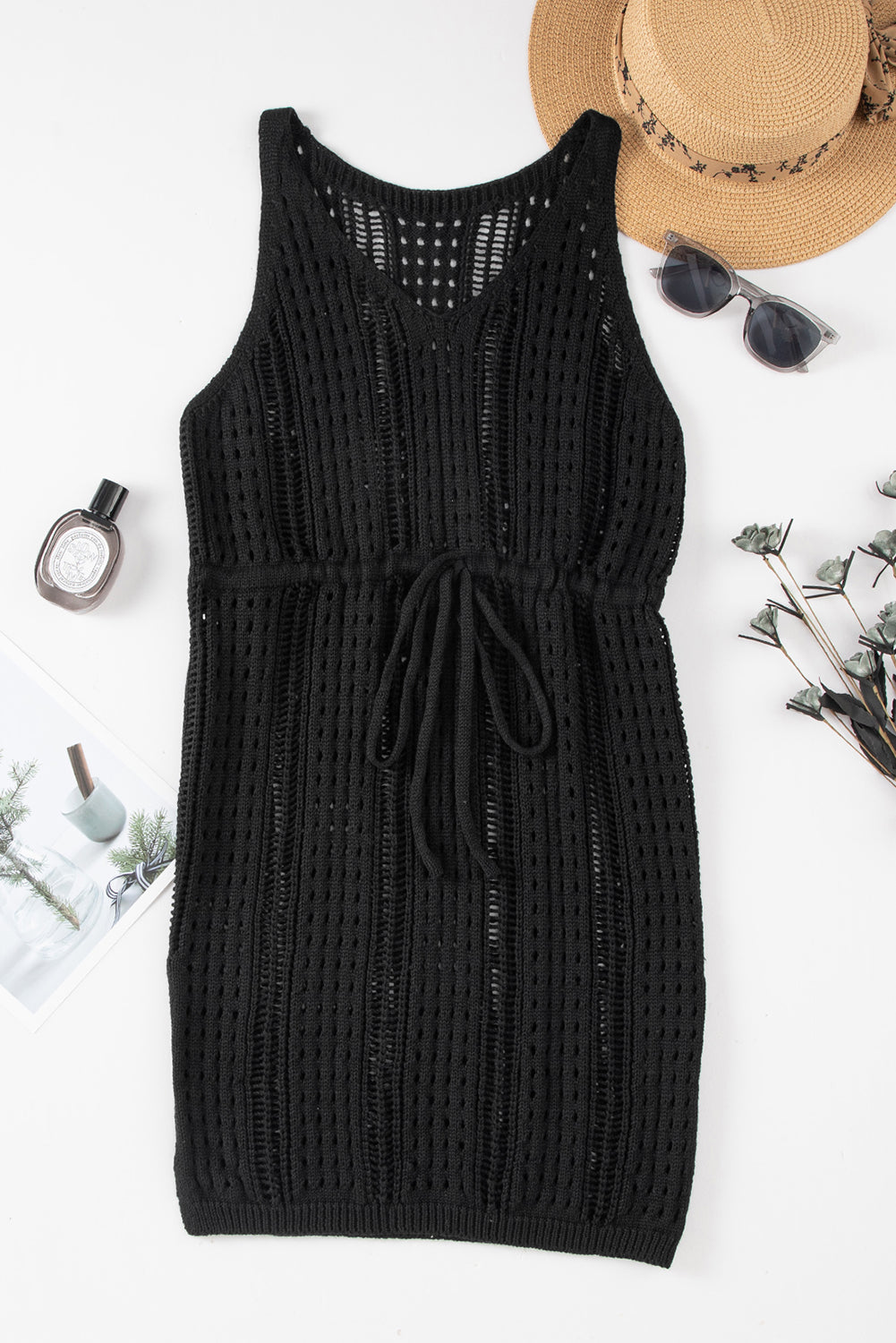 Robe de plage noire sans manches ajourée au crochet avec cordon de serrage