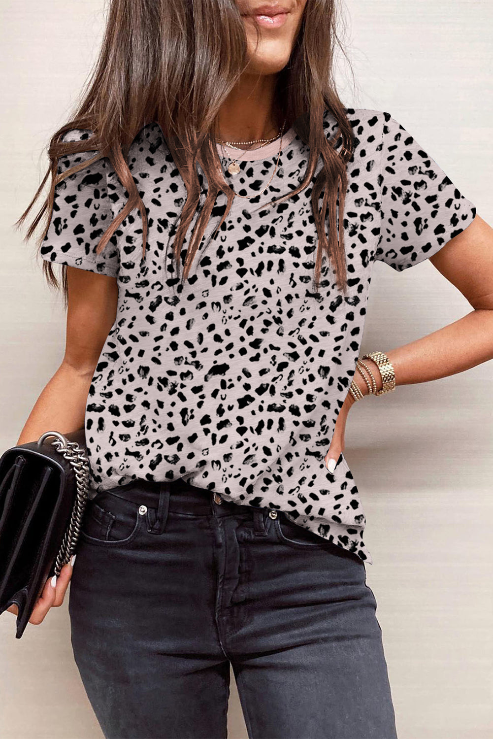 Short sleeve t-shirt and Apricot Guépard print.