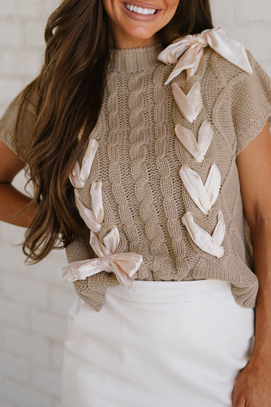 Pull à manches courtes avec nœud papillon en satin color block Simply Taupe en tricot torsadé