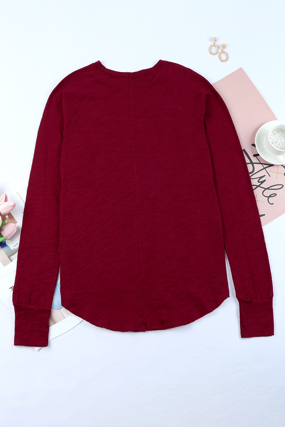 Top de manga larga y cuello liso rojo brillante