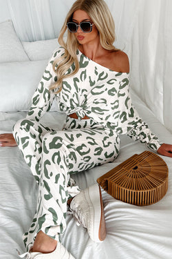 Beige relaxation clothing set *