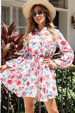 Vestido de aderezo fluido: estampado floral azul del cielo vintage