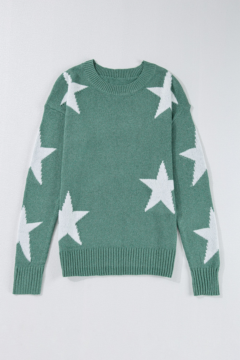 Green shoulder sweater and stars pattern *