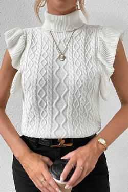 White ruffled sweater in twisted knitting with short sleeves and turtlenecks