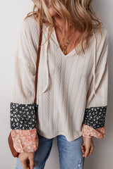 Chemisier beige avec cordon de serrage *-A WOMAN WE LOVE