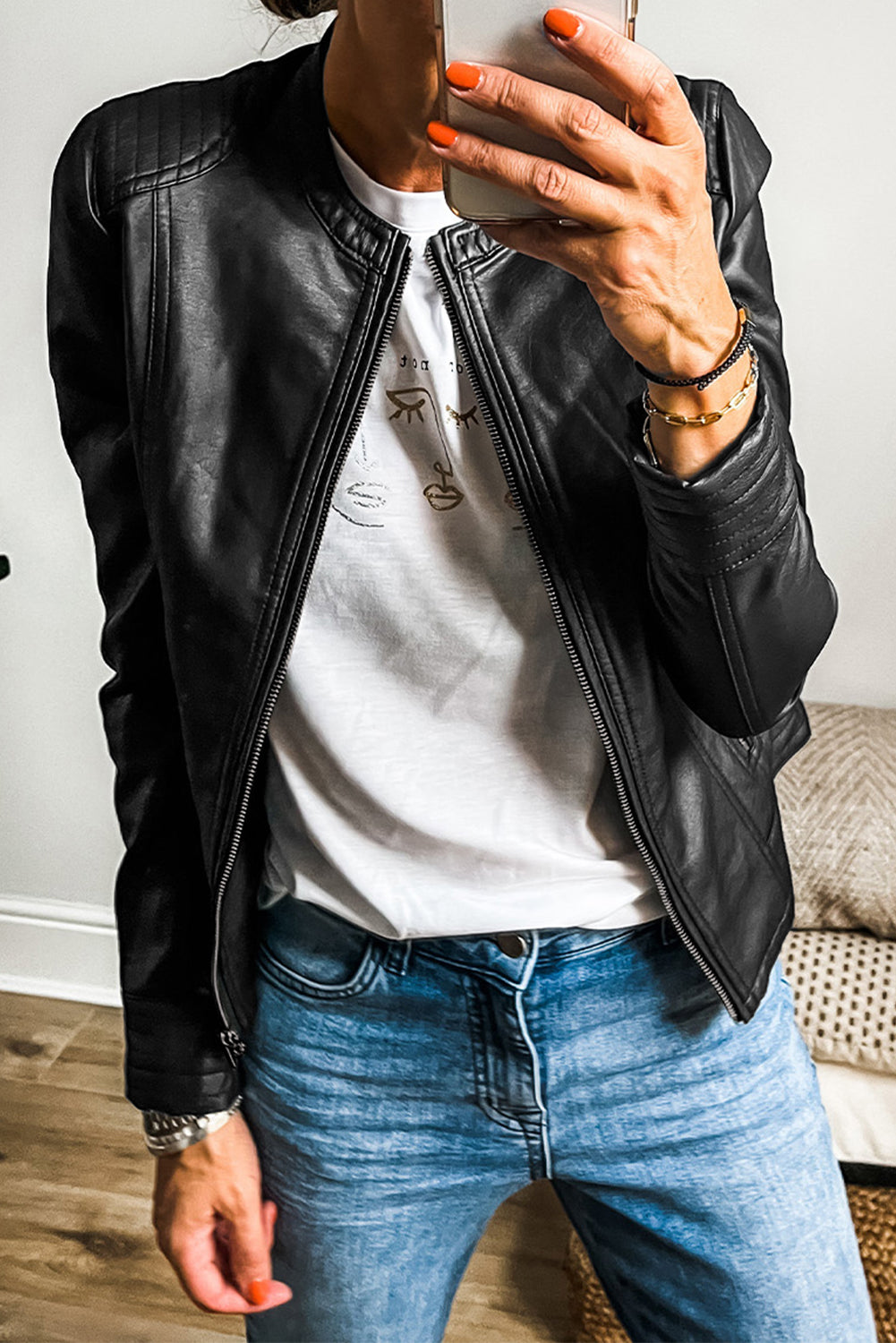Blouson aviateur noir uni en similicuir avec fermeture éclair, coupe slim-A WOMAN WE LOVE