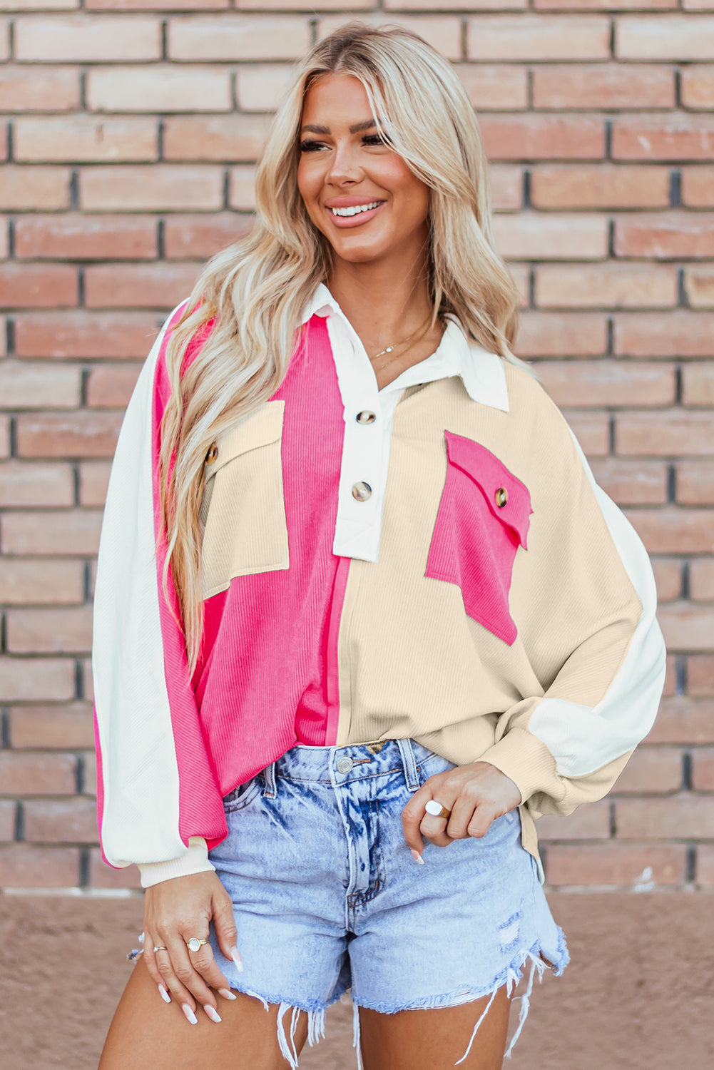 Sweat-shirt surdimensionné à col côtelé et color block rouge rose