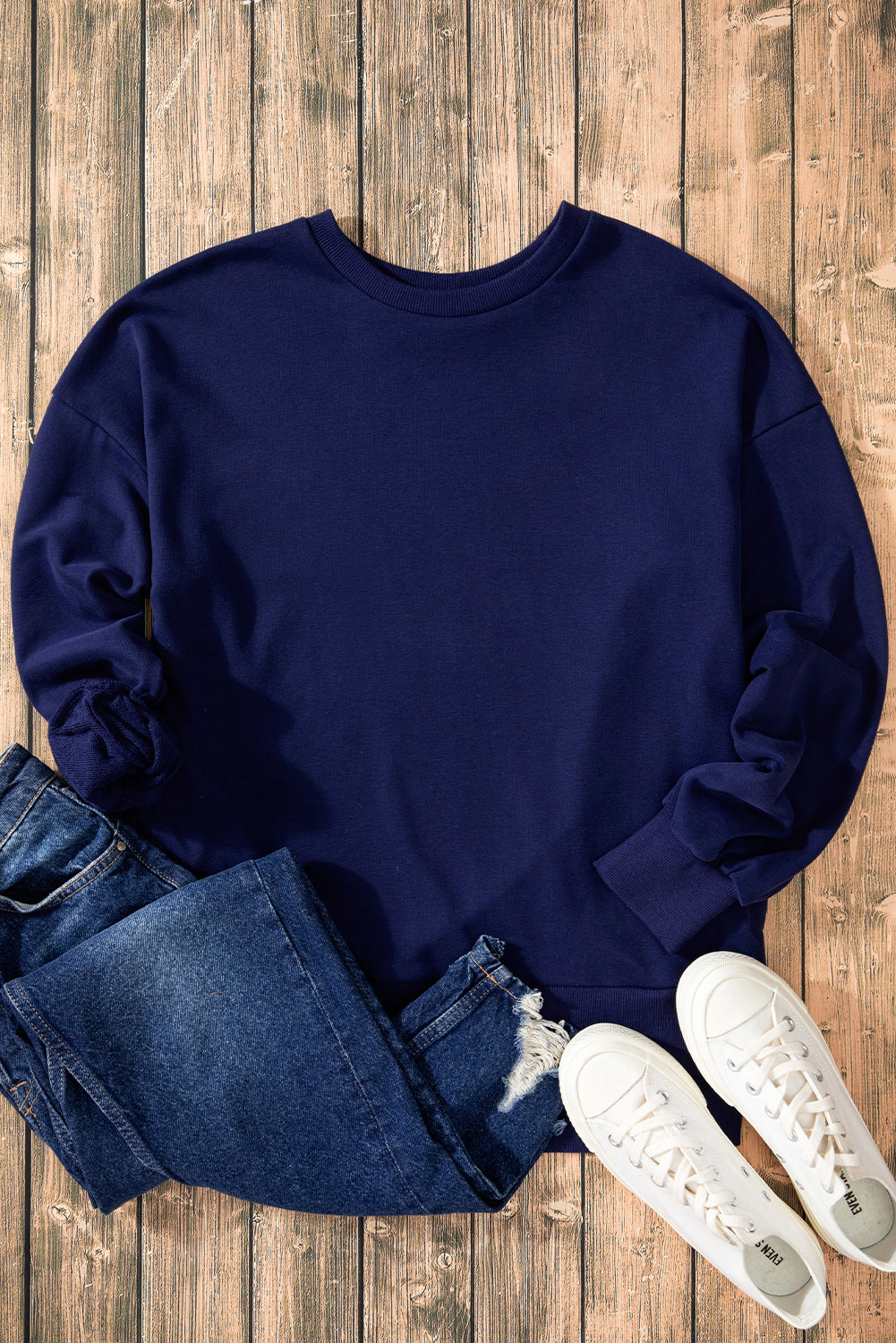 Marineblau fester O -Hals hoher niedriger Saumpullover Sweatshirt