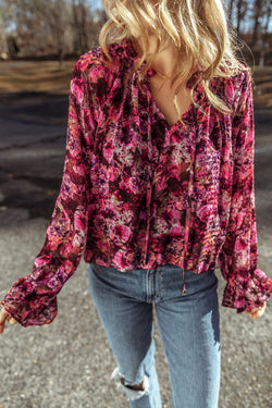 Ample V -neck blouse and pink red floral print with tightening cord