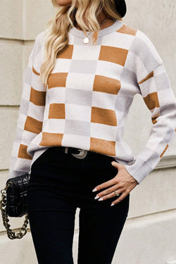 Khaki sweater with tiles and ribbed edges *