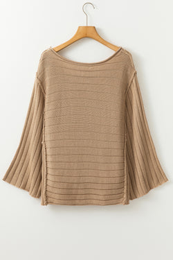 Dolman in brown chopped knitted with exposed seams