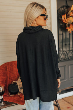 High black right tunic to the housing collar *