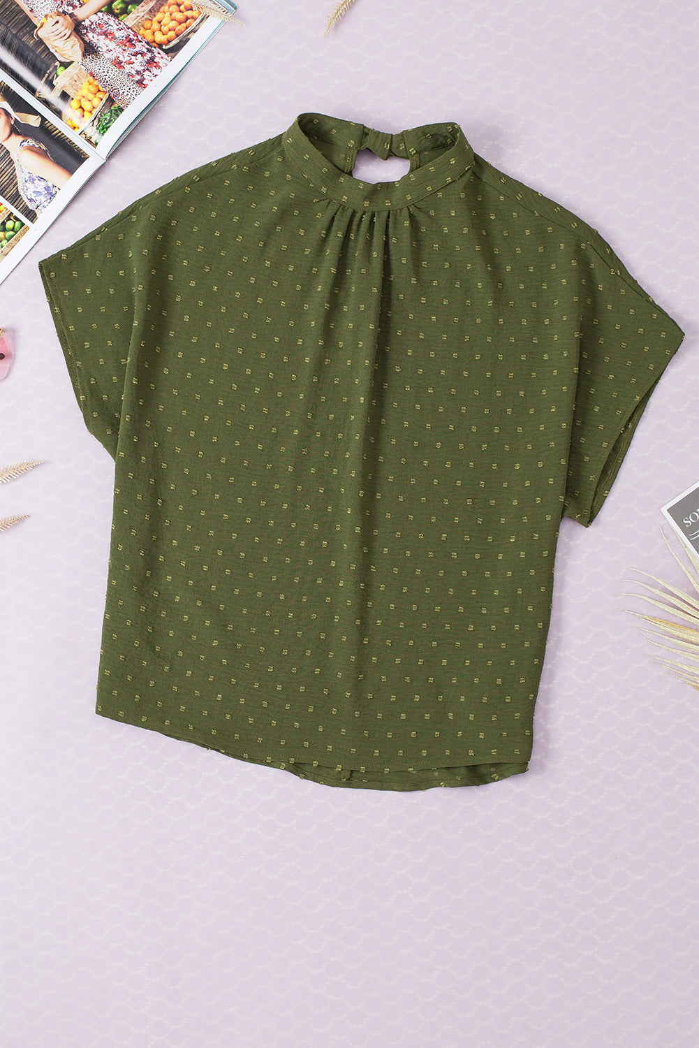 Blouse vert brume à pois suisses, col montant, manches chauve-souris-A WOMAN WE LOVE